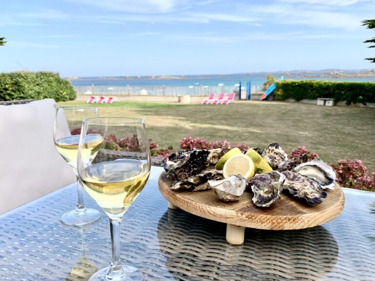 Où louer une maison en Bretagne avec vue sur mer pour huit personnes