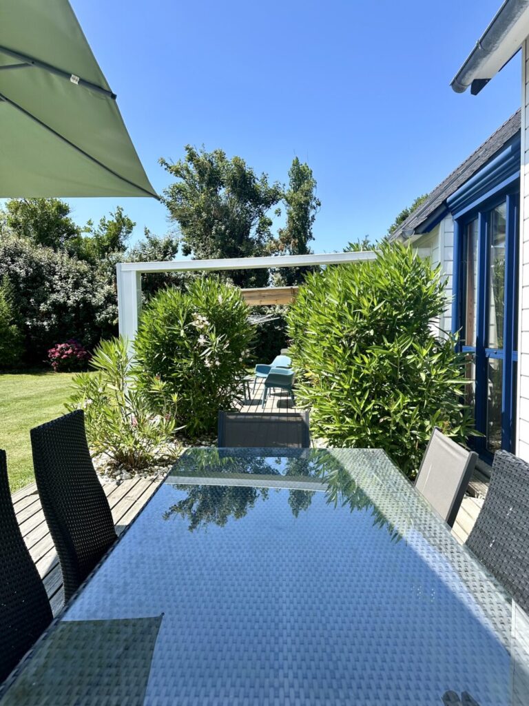 Grande terrasse bois villa Soléa